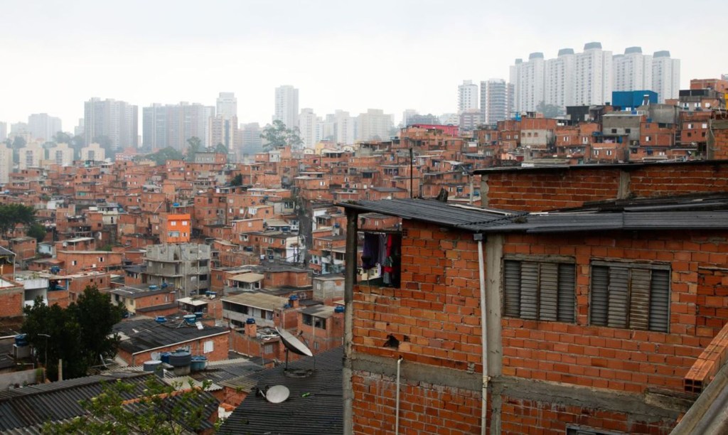 Urbanização: o crescimento desenfreado das cidades e os problemas sociais