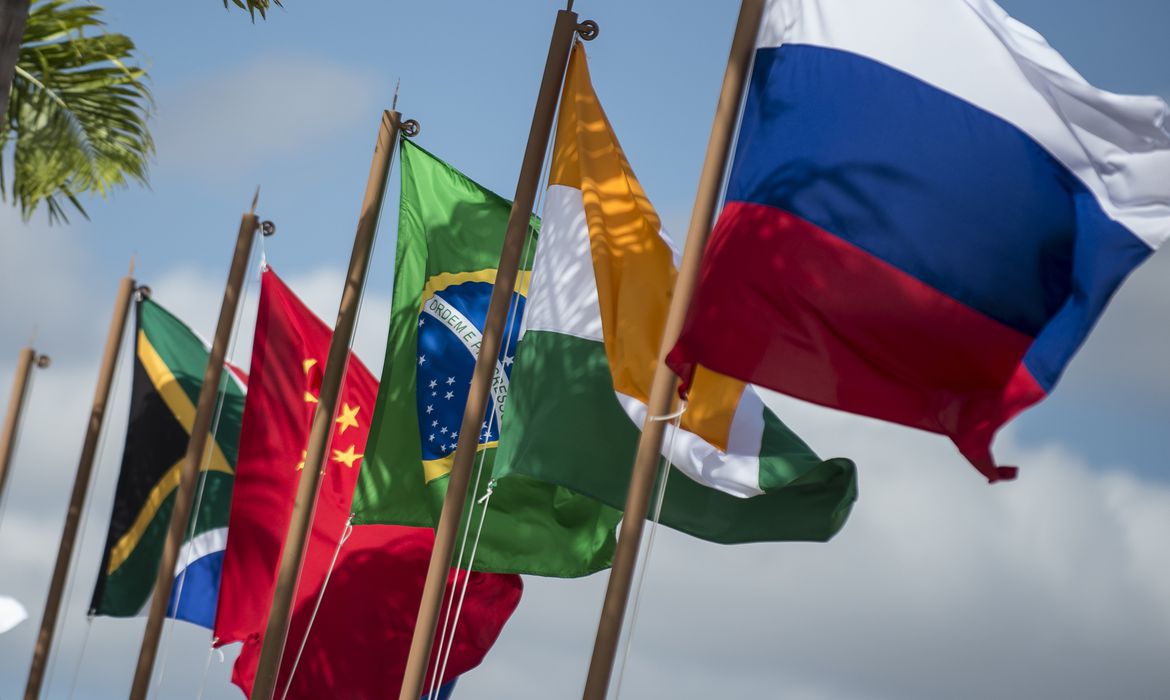 BRICS, grupo formado por Brasil, Rússia, índia, China e África do Sul