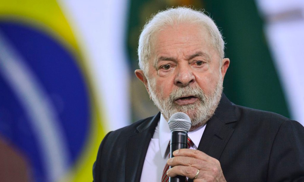 Lula diz que Novo Ensino Médio “não vai ser do jeito que está”