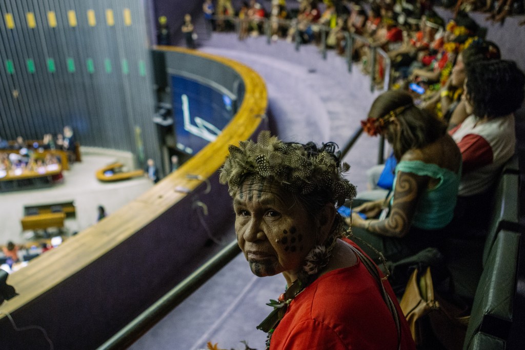Revisão: a história da demarcação de terras indígenas no Brasil