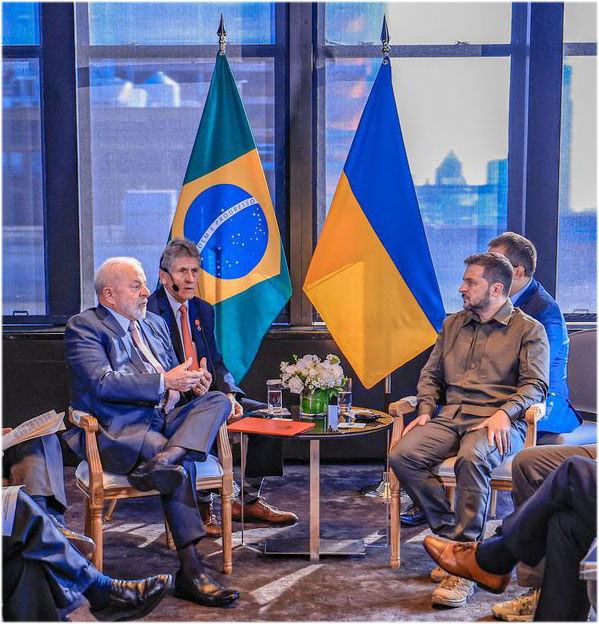 Lula encontra o presidente da Ucrânia, Volodymyr Zelensky, para uma reunião bilateral, em Nova York (20/9/2023): poucos pontos em comum