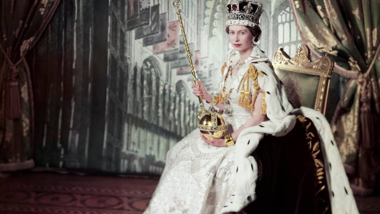 majestade rainha elizabeth