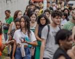 Estudantes chegam para fazer a segunda prova do Enem, em Brasília, em 12 de novembro de 2023